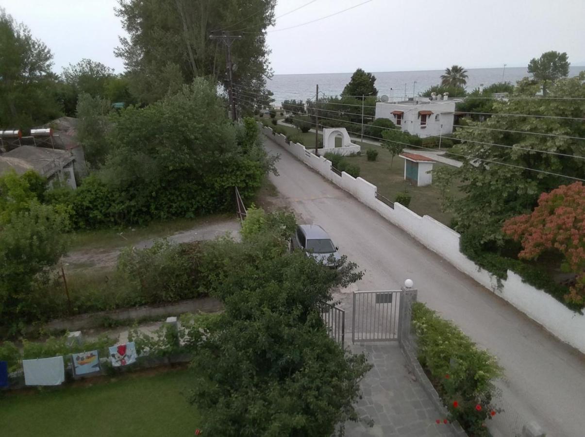 Nea Kallikrateia Katerina Rooms מראה חיצוני תמונה