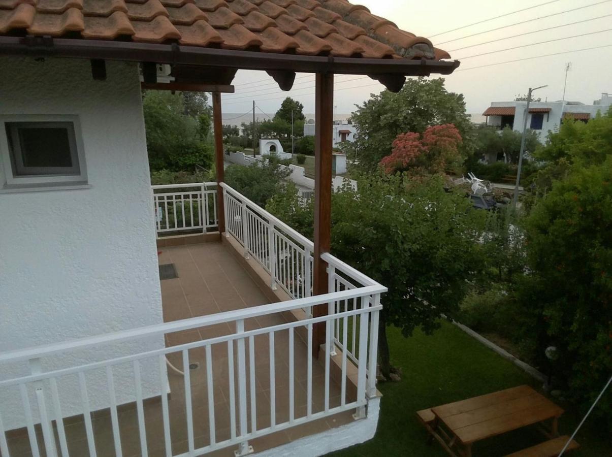 Nea Kallikrateia Katerina Rooms מראה חיצוני תמונה
