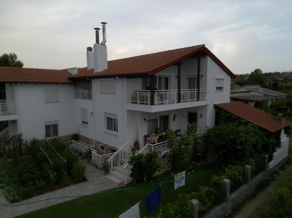 Nea Kallikrateia Katerina Rooms מראה חיצוני תמונה