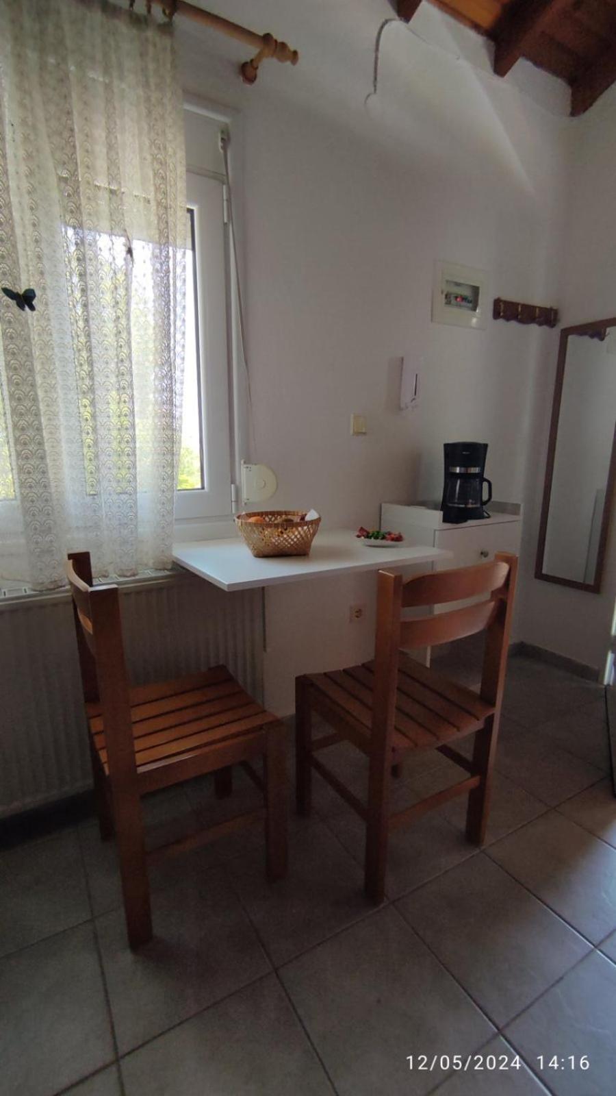 Nea Kallikrateia Katerina Rooms מראה חיצוני תמונה