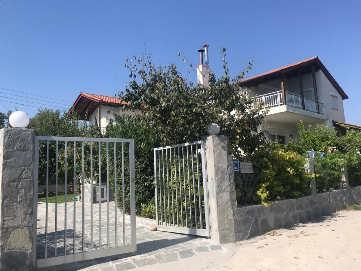 Nea Kallikrateia Katerina Rooms מראה חיצוני תמונה